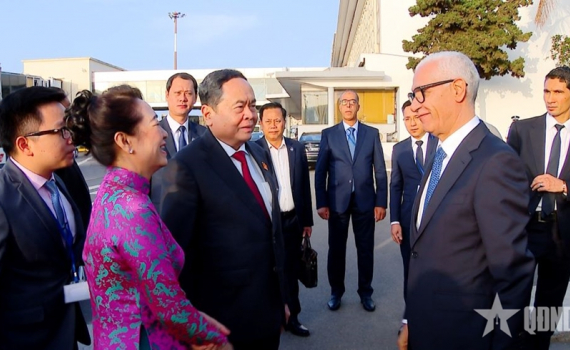 Chủ tịch Quốc hội Trần Thanh Mẫn v&agrave; phu nh&acirc;n tới Rabat, bắt đầu chuyến thăm ch&iacute;nh thức Vương quốc Morocco