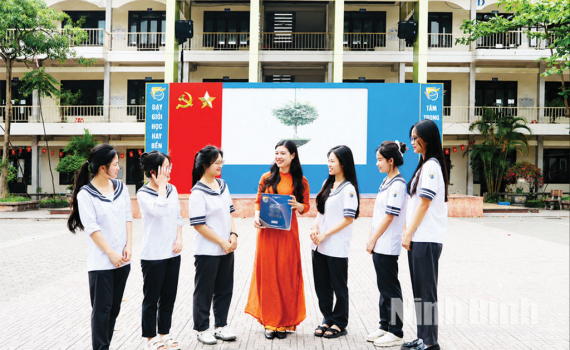 Ninh B&igrave;nh ph&aacute;t triển nguồn nh&acirc;n lực chất lượng cao, đ&aacute;p ứng y&ecirc;u cầu quản trị hiện đại