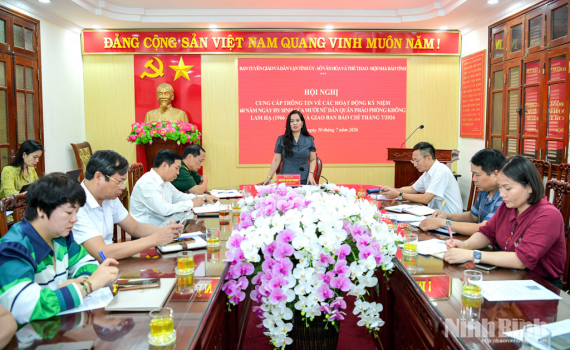 Hội nghị giao ban b&aacute;o ch&iacute; th&aacute;ng 7/2026
