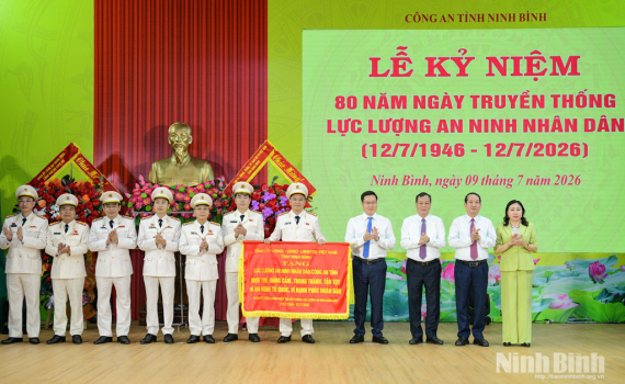 C&ocirc;ng an tỉnh Ninh B&igrave;nh kỷ niệm 80 năm Ng&agrave;y truyền thống lực lượng An ninh nh&acirc;n d&acirc;n