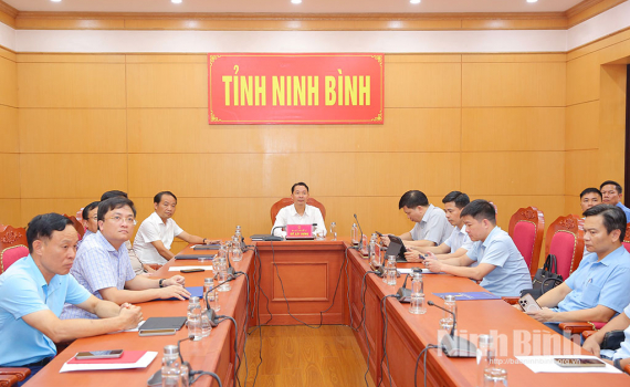 Đẩy nhanh tiến độ giải ng&acirc;n vốn đầu tư c&ocirc;ng v&agrave; bảo đảm chất lượng c&aacute;c dự &aacute;n trọng điểm quốc gia