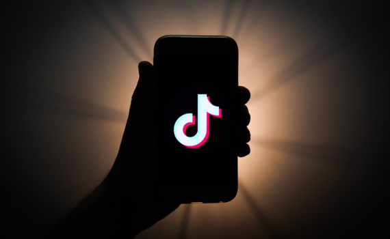 Apple kh&ocirc;ng c&oacute; &yacute; định mua TikTok