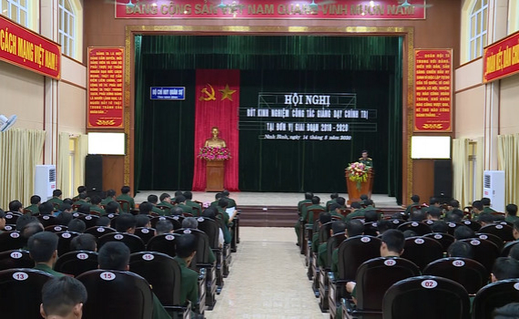 Bộ CHQS tỉnh r&uacute;t kinh nghiệm c&ocirc;ng t&aacute;c giảng dạy ch&iacute;nh trị
