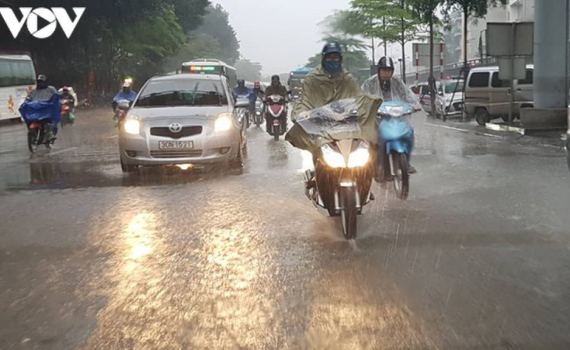 Dự b&aacute;o thời tiết ng&agrave;y 17/8: Bắc Bộ c&oacute; mưa to, khả năng xảy ra lốc