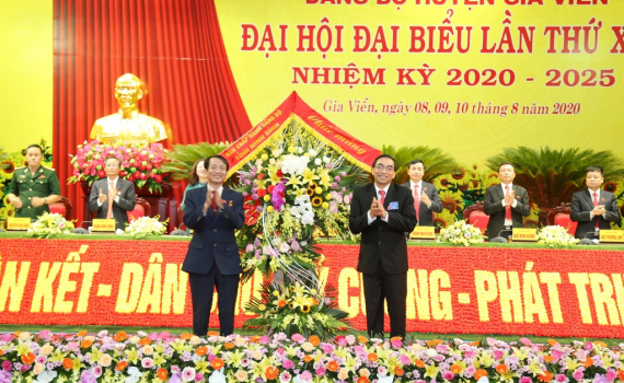 Khai mạc Đại hội đại biểu Đảng bộ huyện Gia Viễn lần thứ XXII