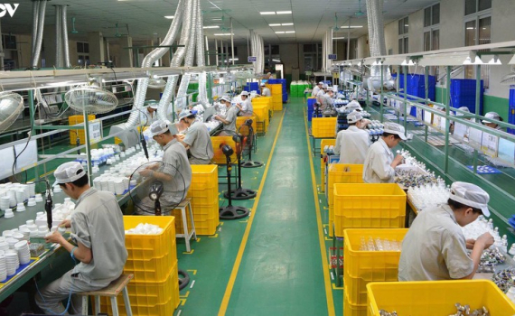 Thị trường lao động việc l&agrave;m tiếp tục gặp kh&oacute; khăn