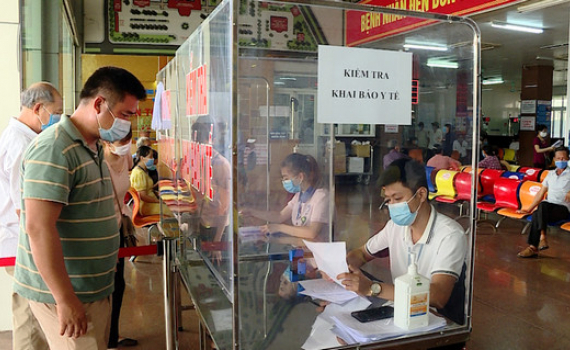 Bệnh viện Đa khoa tỉnh Ninh B&igrave;nh kiểm so&aacute;t chặt chẽ c&ocirc;ng t&aacute;c ph&ograve;ng, chống dịch 