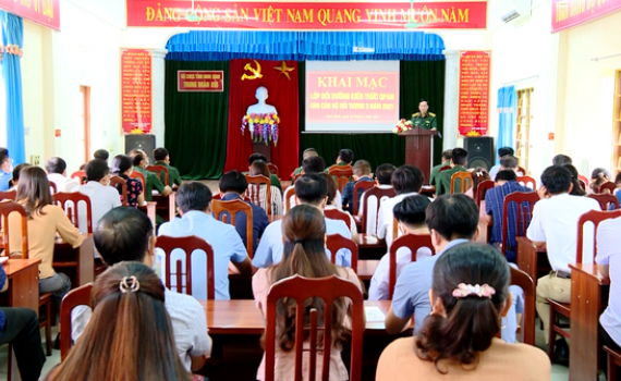 Bồi dưỡng kiến thức QP&AN cho c&aacute;n bộ đối tượng 3 năm 2021