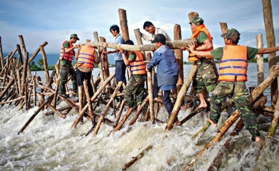 Chủ động ứng ph&oacute; biến đổi kh&iacute; hậu, quản l&yacute; t&agrave;i nguy&ecirc;n v&agrave; bảo vệ m&ocirc;i trường