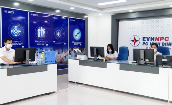 Điện lực Ninh B&igrave;nh: Đẩy mạnh số h&oacute;a hợp đồng mua b&aacute;n điện