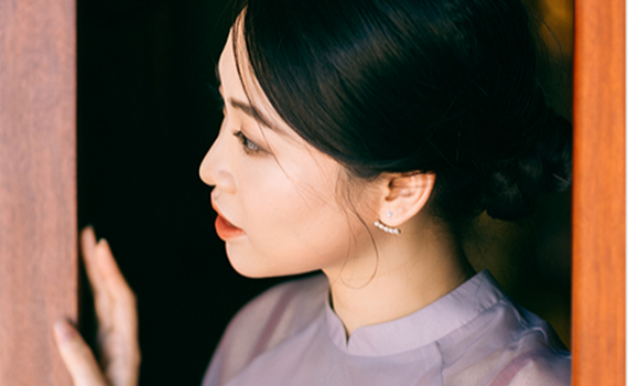 Th&iacute; sinh Đinh Ngọc Th&ugrave;y Linh - SBD 59