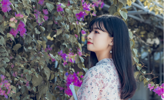 Th&iacute; sinh Đinh Thị Hương - SBD 92