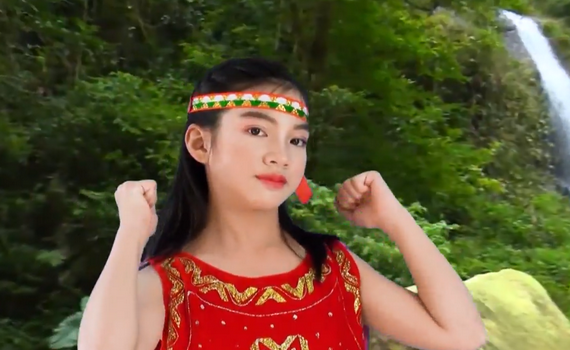 Th&iacute; sinh Lương Quỳnh Anh - SBD 03