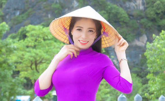 Th&iacute; sinh Trần Thị Thúy Sinh - SBD 04