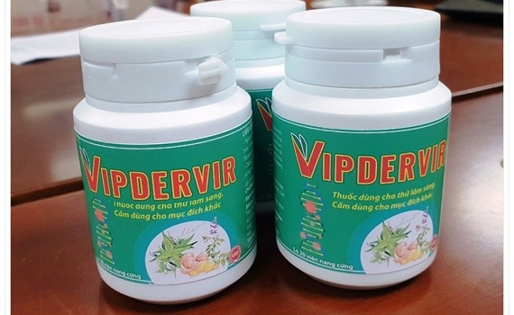 Việt Nam điều chế th&agrave;nh c&ocirc;ng thuốc điều trị COVID-19 bằng thảo dược​