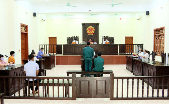 X&eacute;t xử sơ thẩm vụ &aacute;n trộm cắp t&agrave;i sản