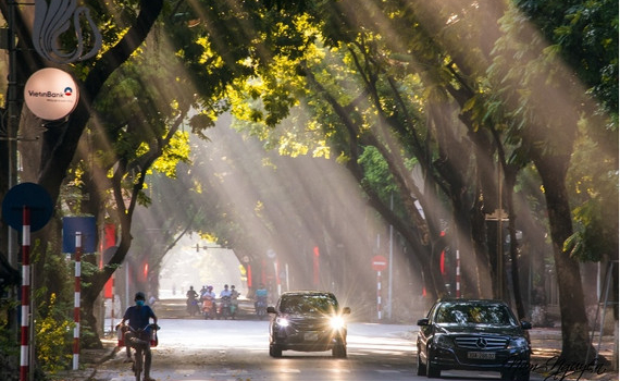 Thời tiết ng&agrave;y 27-8: Bắc Bộ giảm mưa, ng&agrave;y nắng; Nam Bộ chiều tối mưa d&ocirc;ng