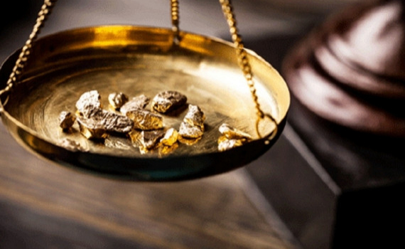 Gi&aacute; v&agrave;ng h&ocirc;m nay 9-8: Tăng mạnh nhờ đồng USD suy yếu