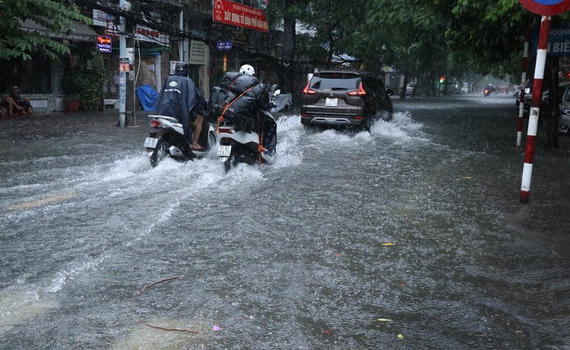 Thời tiết ng&agrave;y 26-8: Mưa lớn tại Bắc Bộ