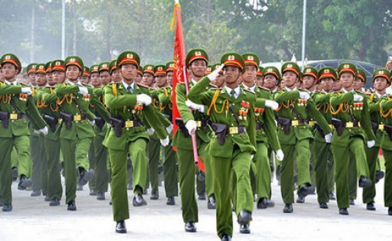 Đảng l&atilde;nh đạo tuyệt đối, trực tiếp về mọi mặt đối với C&ocirc;ng an nh&acirc;n d&acirc;n