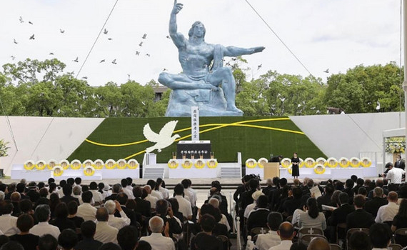 Nhật Bản tưởng niệm 77 năm ng&agrave;y Mỹ n&eacute;m bom nguy&ecirc;n tử Nagasaki