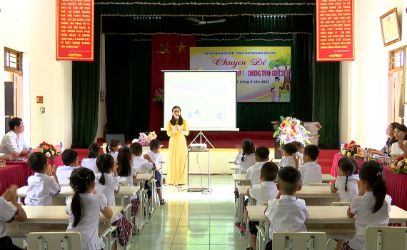 Chuy&ecirc;n đề "Đồng h&agrave;nh c&ugrave;ng con v&agrave;o lớp 1" tại Trường Tiểu học Ninh An