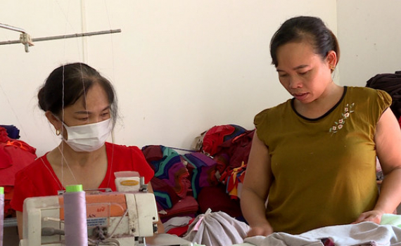 C&uacute;c Phương quan t&acirc;m, hỗ trợ phụ nữ khuyết tật vươn l&ecirc;n trong cuộc sống