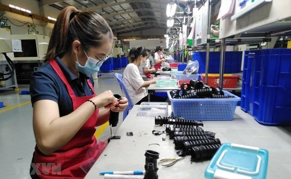 Kh&ocirc;ng thể xuy&ecirc;n tạc, phủ nhận sứ mệnh lịch sử của giai cấp c&ocirc;ng nh&acirc;n