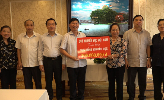 Trung ương Hội Khuyến học Việt Nam l&agrave;m việc với tỉnh Ninh B&igrave;nh