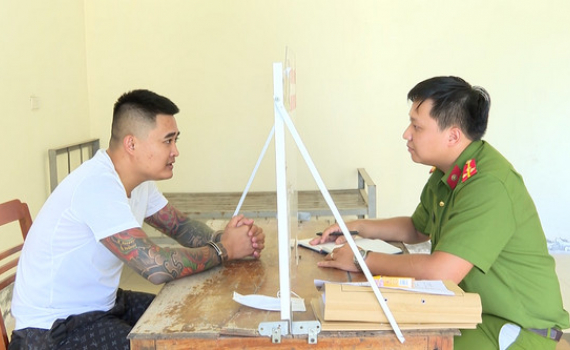 C&ocirc;ng an huyện Hoa Lư bắt giữ đối tượng cho vay l&atilde;i nặng