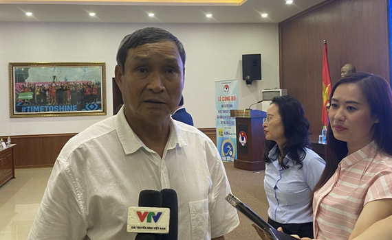 HLV Mai Đức Chung ch&iacute;nh thức dẫn dắt đội tuyển nữ Việt Nam dự World Cup