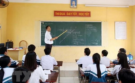 G&oacute;c nh&igrave;n gi&aacute;o dục: Giải &ldquo;cơn kh&aacute;t&rdquo; gi&aacute;o vi&ecirc;n