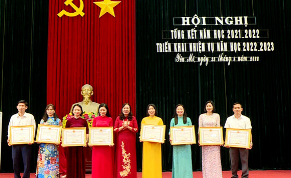 Ng&agrave;nh Gi&aacute;o dục Y&ecirc;n M&ocirc; triển khai nhiệm vụ năm học 2022-2023