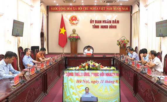 Hội nghị trực tuyến Thủ tướng Ch&iacute;nh phủ với c&aacute;c doanh nghiệp 