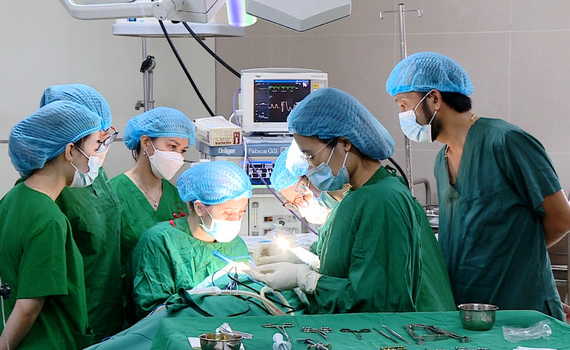 Bệnh viện Đa khoa tỉnh phẫu thuật u tuyến mang tai bảo tồn d&acirc;y thần kinh số 7