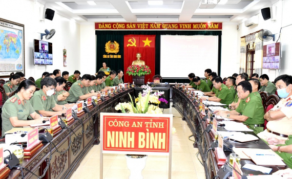 C&ocirc;ng an tỉnh qu&aacute;n triệt, triển khai thực hiện Nghị quyết số 12 của Bộ Ch&iacute;nh trị