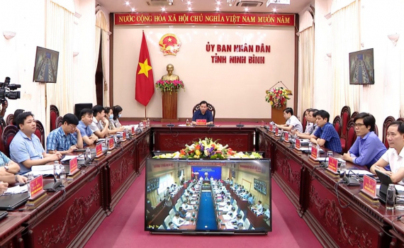 Hội nghị trực tuyến to&agrave;n quốc về c&ocirc;ng t&aacute;c chăm s&oacute;c sức khỏe nh&acirc;n d&acirc;n