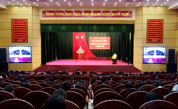 Y&ecirc;n Kh&aacute;nh x&acirc;y dựng đội ngũ c&aacute;n bộ ngang tầm nhiệm vụ