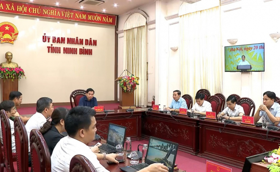 Hội nghị trực tuyến to&agrave;n quốc về ph&aacute;t triển thị trường lao động
