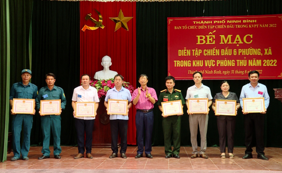TP Ninh B&igrave;nh tổ chức th&agrave;nh c&ocirc;ng diễn tập chiến đấu trong khu vực ph&ograve;ng thủ năm 2022