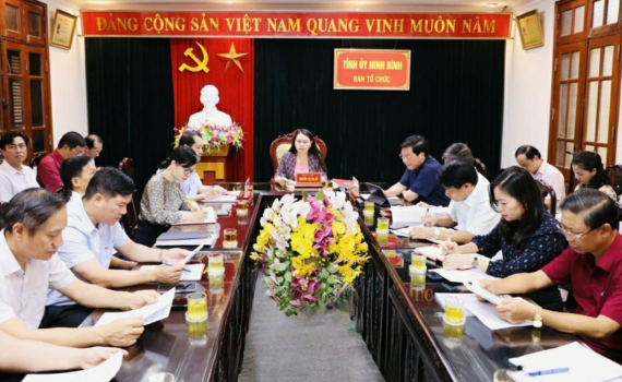 Hội nghị trực tuyến qu&aacute;n triệt, triển khai một số văn bản mới của Trung ương