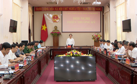 Hội nghị UBND tỉnh phi&ecirc;n thường kỳ th&aacute;ng 8/2022