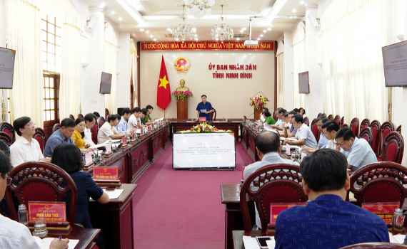 Đ&aacute;nh gi&aacute; kết quả c&ocirc;ng t&aacute;c ph&aacute;t triển ch&iacute;nh quyền số, chuyển đổi số v&agrave; đảm bảo an to&agrave;n th&ocirc;ng tin mạng