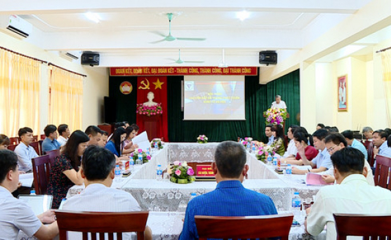Hội thảo chuyển đổi số ph&aacute;t triển kinh tế - x&atilde; hội tỉnh Ninh B&igrave;nh