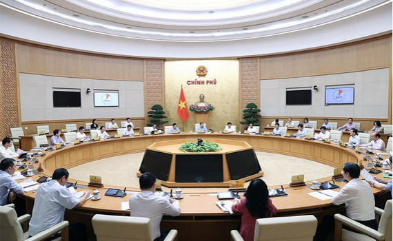 Thủ tướng Ch&iacute;nh phủ Phạm Minh Ch&iacute;nh chủ tr&igrave; phi&ecirc;n họp Ch&iacute;nh phủ chuy&ecirc;n đề x&acirc;y dựng ph&aacute;p luật th&aacute;ng 8