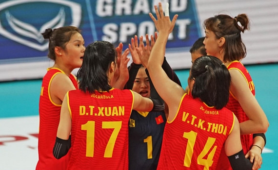 Đội tuyển b&oacute;ng chuyền nữ Việt Nam lọt v&agrave;o tứ kết C&uacute;p B&oacute;ng chuyền ch&acirc;u &Aacute;
