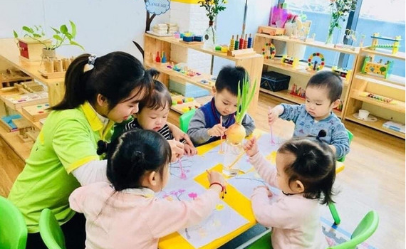 Sẻ chia c&ugrave;ng gi&aacute;o vi&ecirc;n mầm non, tiểu học ngo&agrave;i c&ocirc;ng lập