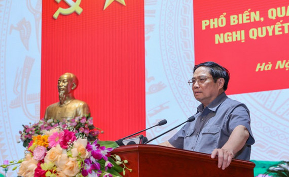 Thủ tướng: Chủ động, tự lực, tự cường ph&aacute;t triển c&ocirc;ng nghiệp quốc ph&ograve;ng hiện đại, lưỡng dụng, trở th&agrave;nh mũi nhọn của c&ocirc;ng nghiệp quốc gia