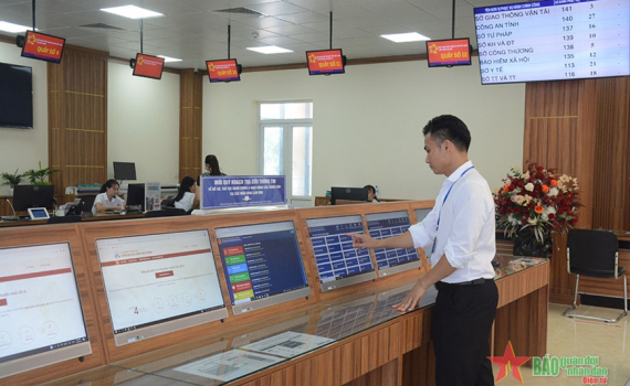 Ninh B&igrave;nh v&agrave; th&agrave;nh quả từ tư duy ph&aacute;t triển h&agrave;i h&ograve;a, bền vững - B&agrave;i 3: Hệ thống h&agrave;nh ch&iacute;nh phục vụ
