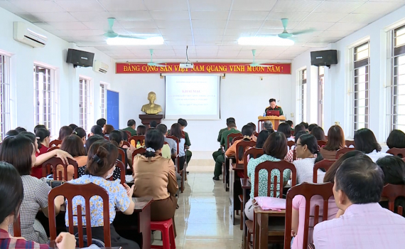 Hoa Lư bồi dưỡng kiến thức Quốc ph&ograve;ng v&agrave; An ninh cho c&aacute;n bộ đối tượng 4 năm 2023